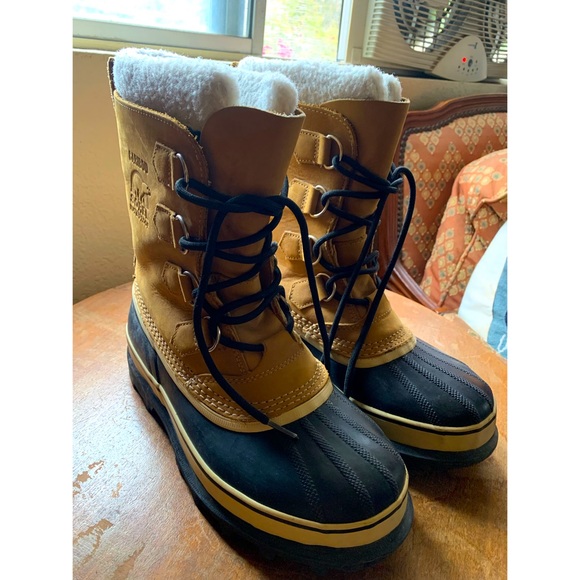 Sorel Men’s Caribou Boot Size 7 Men/8-9 Women - Picture 1 of 10